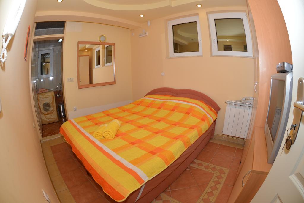 Rooms And Apartaments De Niro Trpejca Ruang foto